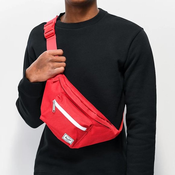 Herschel Seventeen Hip Pack - Ketchup (Burnt Orange/Brick Red) - Picture 2 of 7